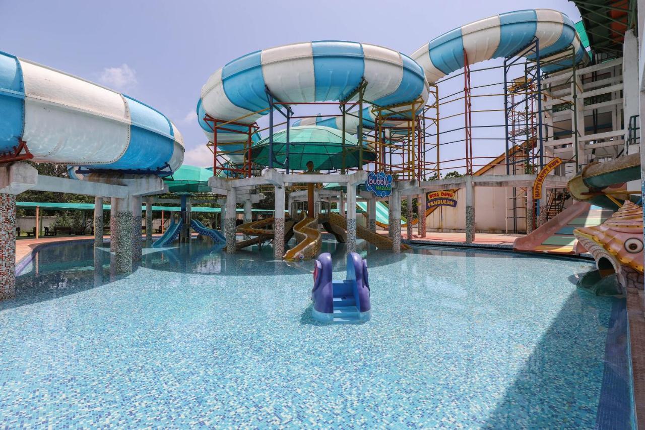 Capital O 49279 Chhab Chhaba Chhab Water Fun Park & Resort Damka Esterno foto