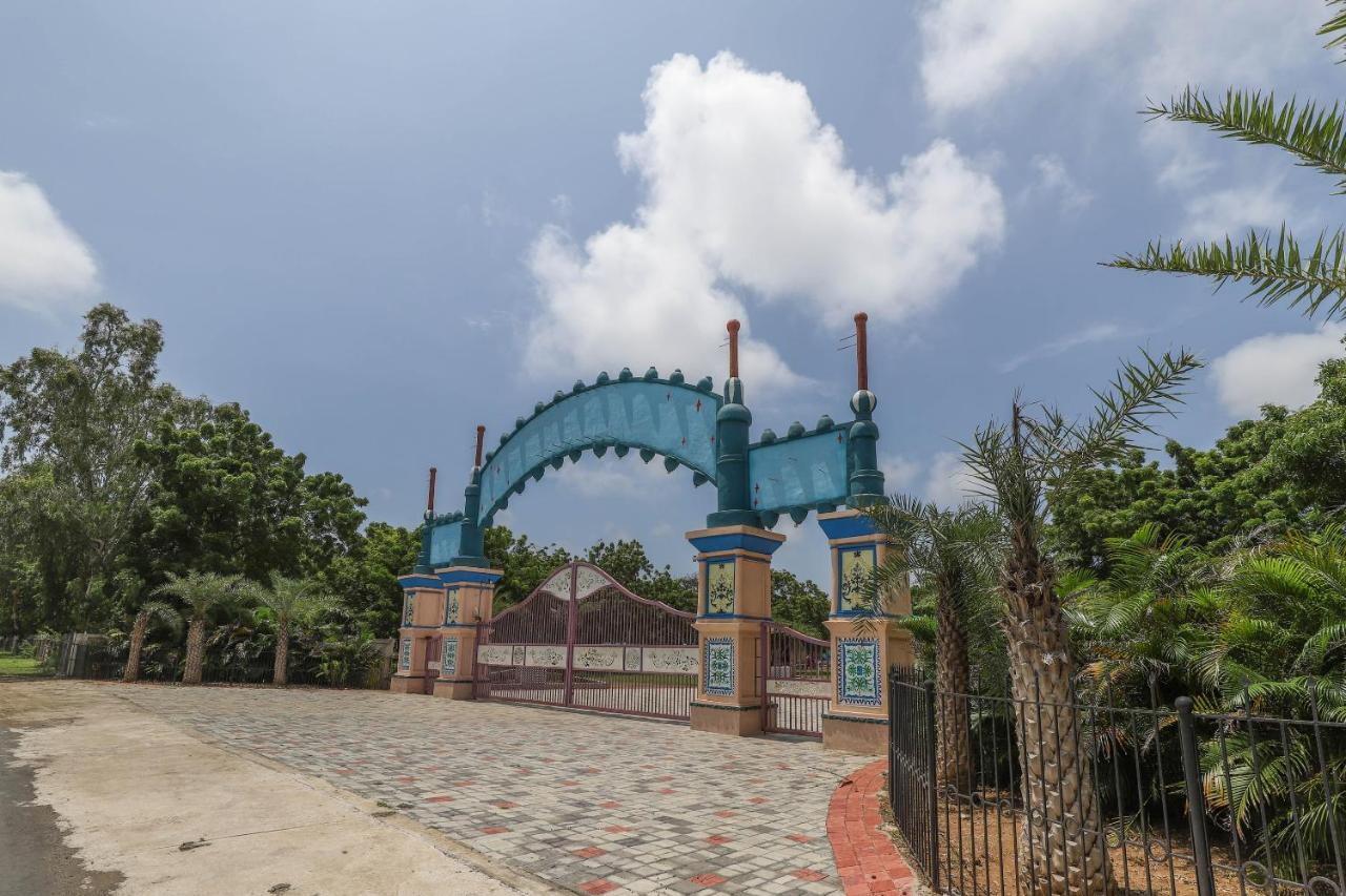 Capital O 49279 Chhab Chhaba Chhab Water Fun Park & Resort Damka Esterno foto